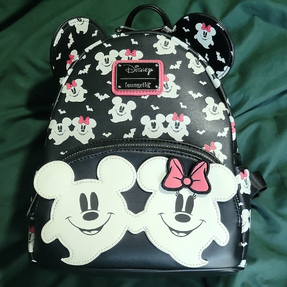 Disney Mickey & Minnie Ghostly Glow In The Dark Loungefly Backpack (New w/Tags)